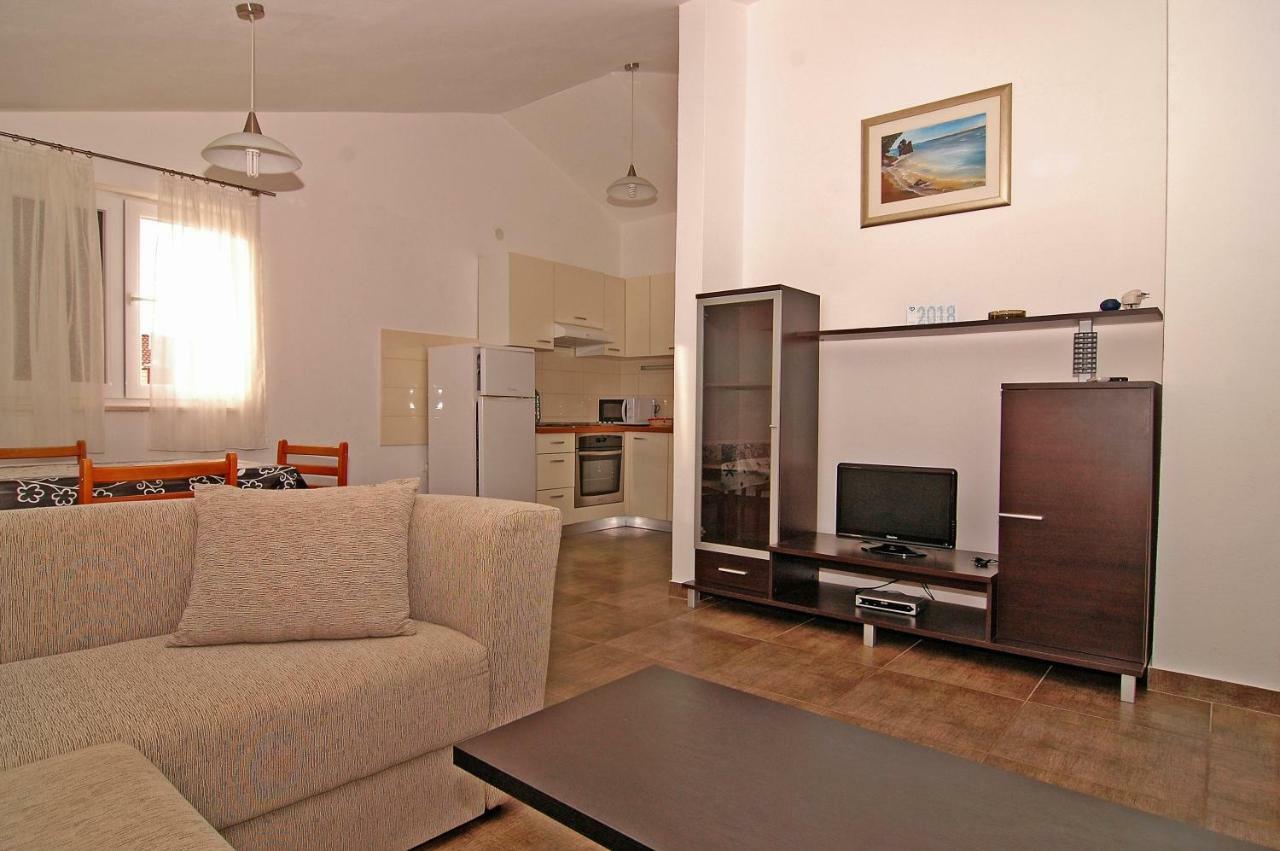 Apartment Urem Biograd Na Moru Zewnętrze zdjęcie