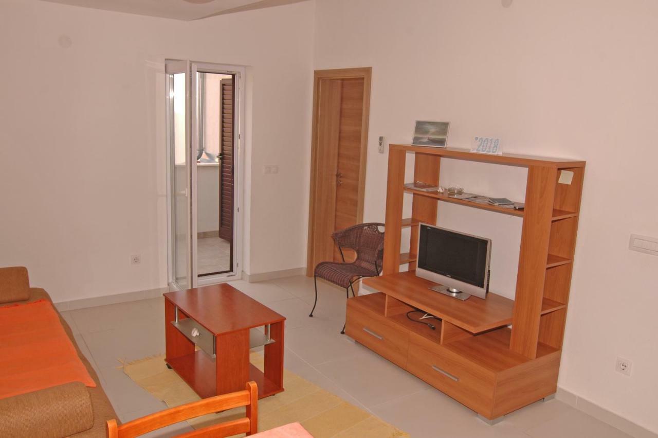 Apartment Urem Biograd Na Moru Zewnętrze zdjęcie