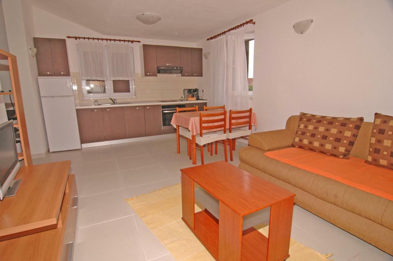 Apartment Urem Biograd Na Moru Zewnętrze zdjęcie