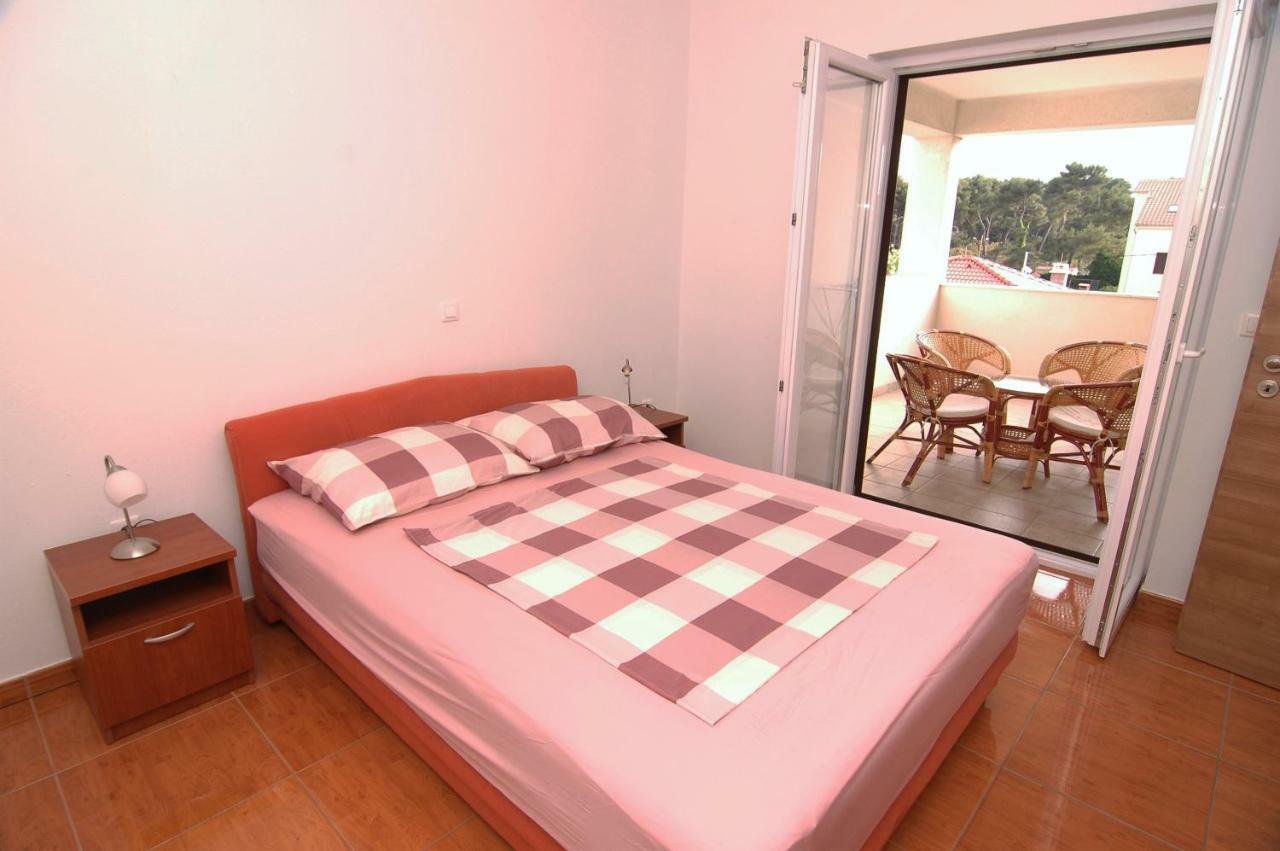 Apartment Urem Biograd Na Moru Zewnętrze zdjęcie
