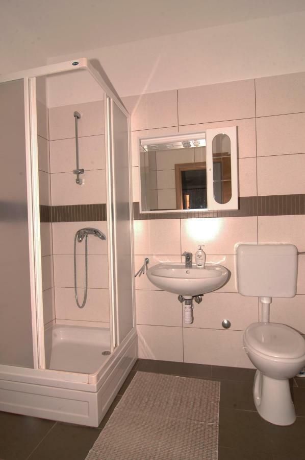 Apartment Urem Biograd Na Moru Zewnętrze zdjęcie